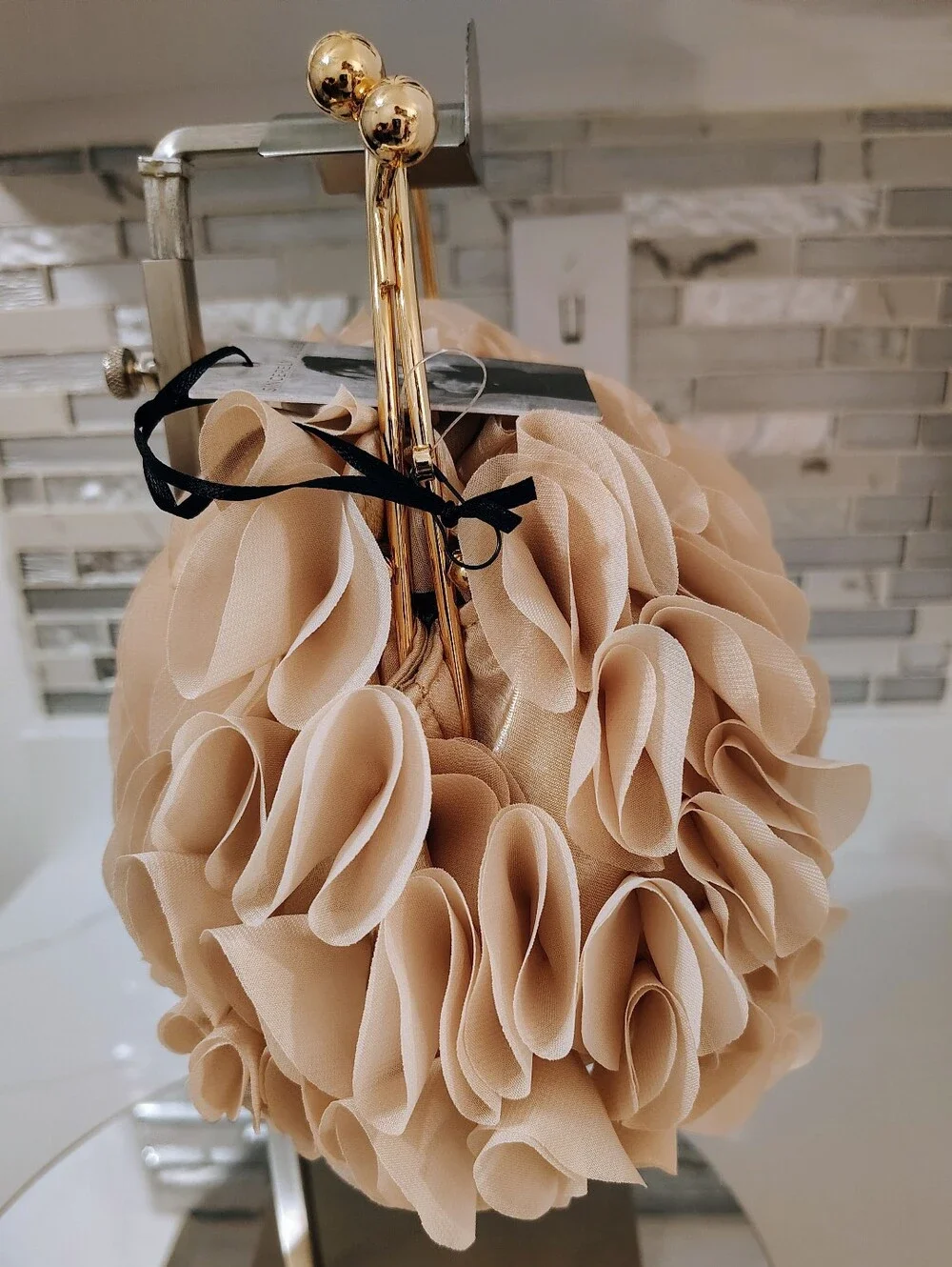 NWT Sincerely Jules Top-Handle Kisslock Purse - Chiffon Petals w/GHW